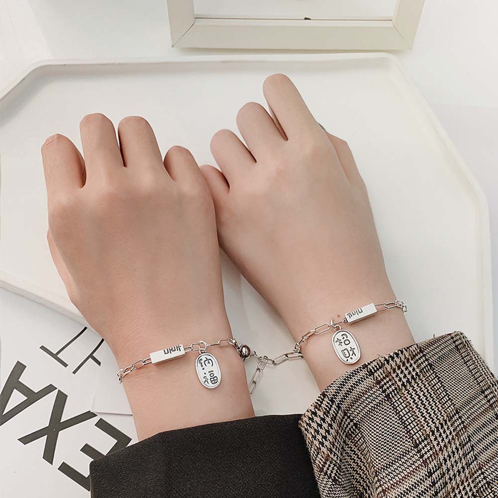Vòng tay - Quà tặng 20/10 cho người yêu